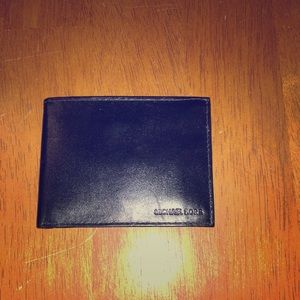 Michaell Kors mens wallet